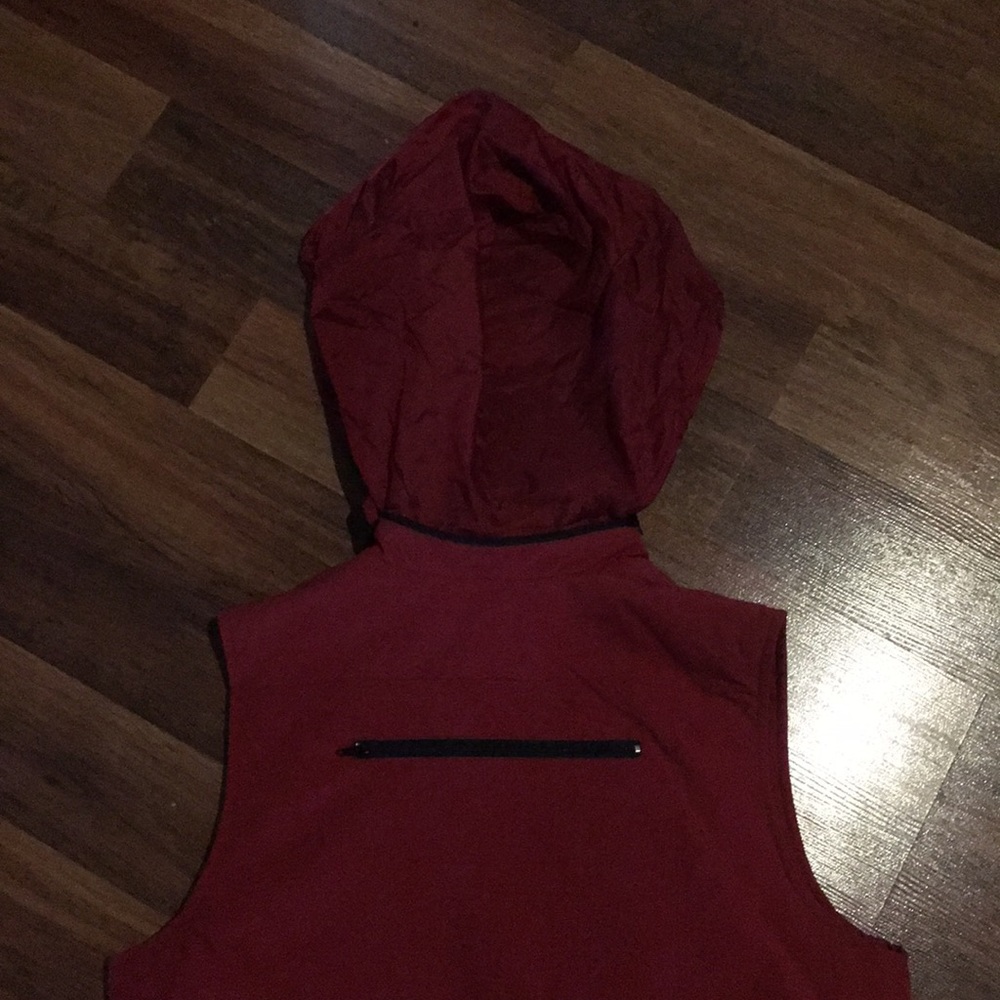 Express Vest - Picture 3 of 4
